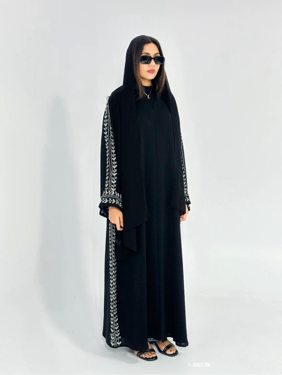 ELEGANCE ABAYA